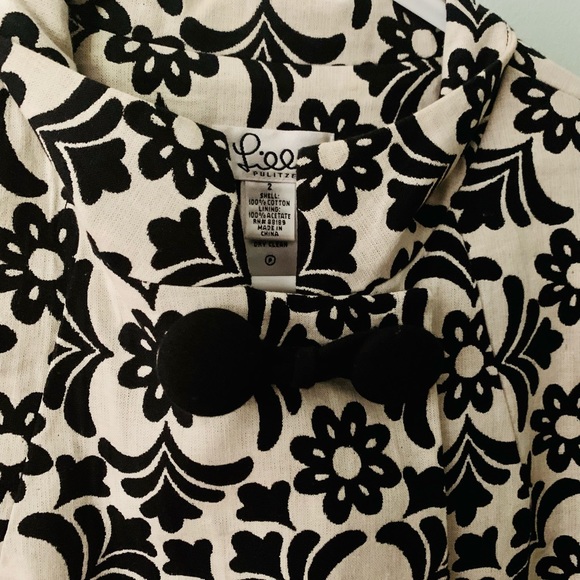 Lilly Pulitzer black & white Daria Coat, size 2 - Picture 3 of 3